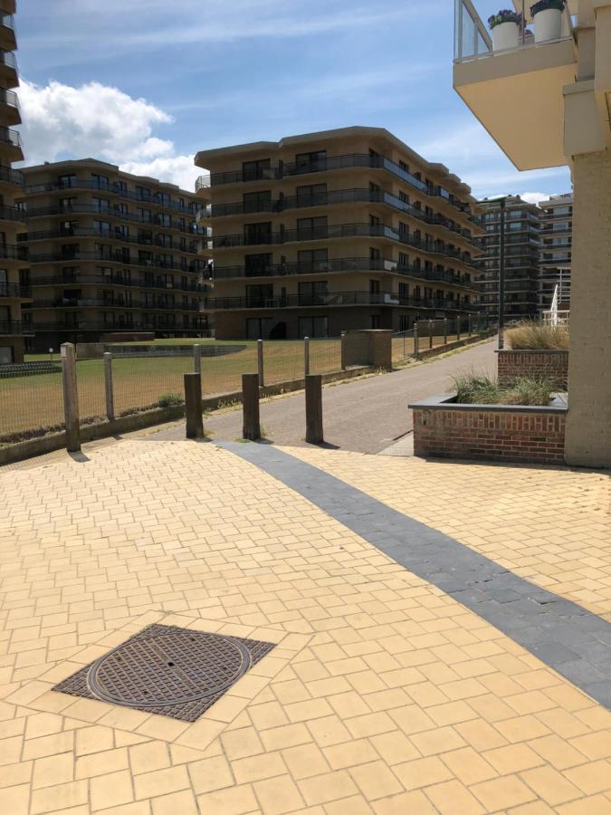 Residentie Noordhinder Apartment De Panne Exterior photo
